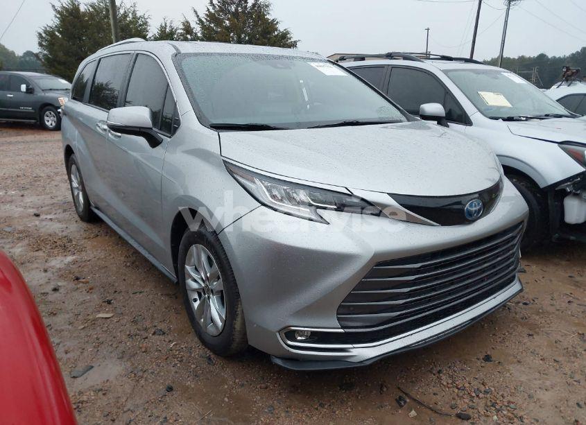 2022 Toyota Sienna LIMITED (VIN 5TDZRKECXNS075255) main photo