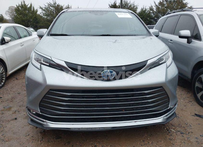 Photo 12 of 2022 Toyota Sienna LIMITED (VIN 5TDZRKECXNS075255)