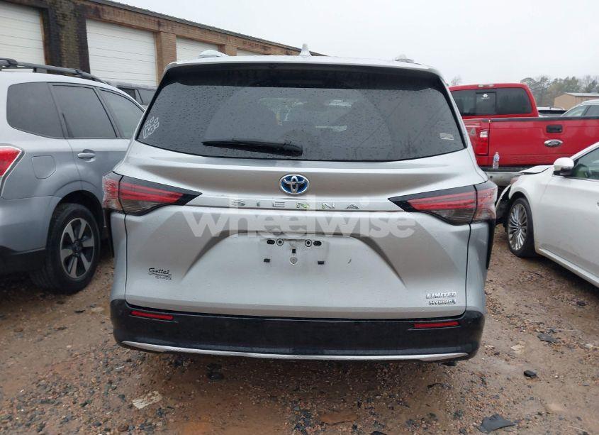 Photo 16 of 2022 Toyota Sienna LIMITED (VIN 5TDZRKECXNS075255)