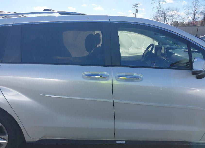 Photo 13 of 2024 Toyota Sienna LIMITED (VIN 5TDZSKFC0RS152806)