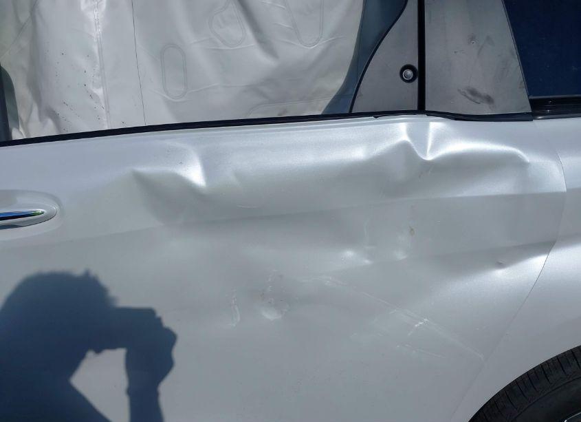 Photo 18 of 2024 Toyota Sienna LIMITED (VIN 5TDZSKFC0RS152806)