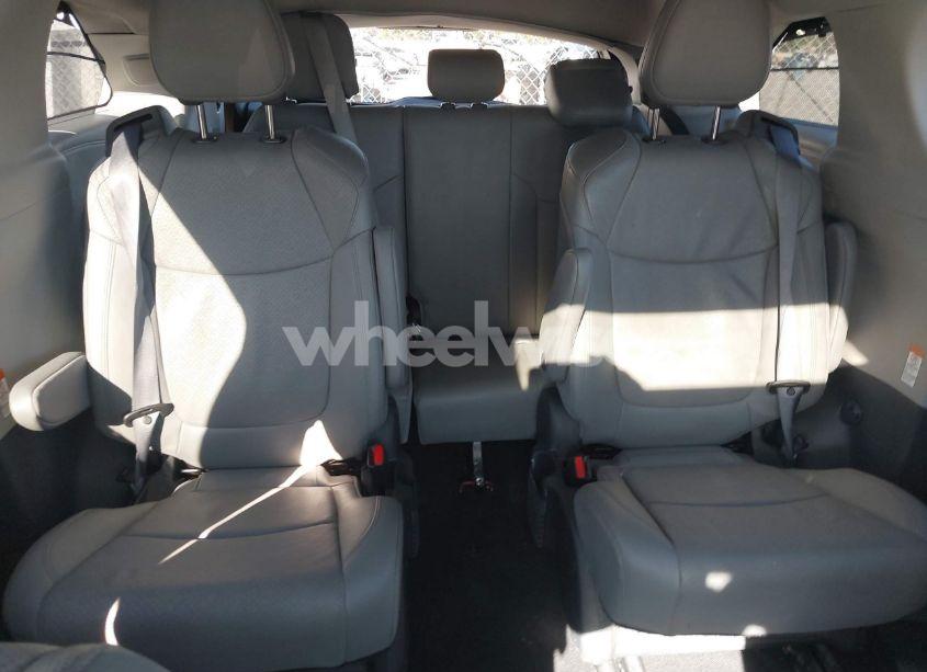 Photo 8 of 2022 Toyota Sienna LIMITED (VIN 5TDZSKFC2NS073051)