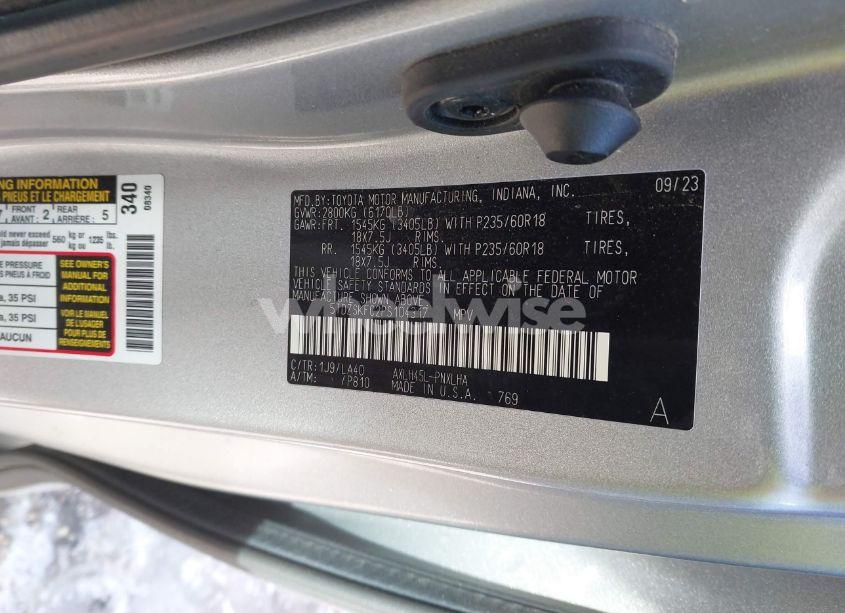 Photo 9 of 2023 Toyota Sienna LIMITED (VIN 5TDZSKFC2PS104317)