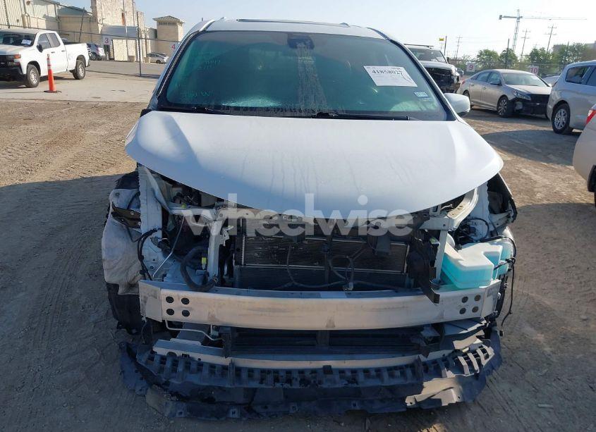 Photo 13 of 2021 Toyota Sienna LIMITED (VIN 5TDZSKFC5MS032668)