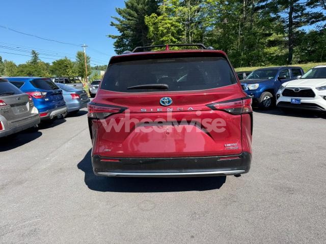 Photo 10 of 2022 TOYOTA SIENNA LIMITED (VIN 5TDZSKFC9NS062998)