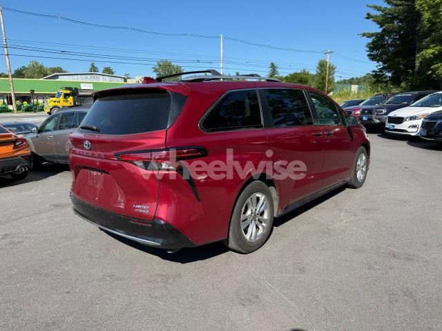 Photo 14 of 2022 TOYOTA SIENNA LIMITED (VIN 5TDZSKFC9NS062998)