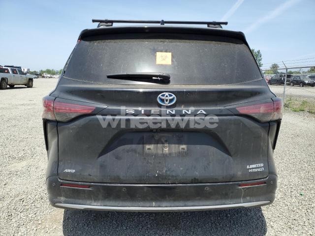 Photo 4 of 2021 TOYOTA SIENNA LIMITED (VIN 5TDZSKFCXMS004655)