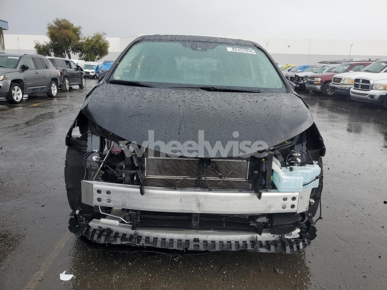 Photo 5 of 2022 TOYOTA SIENNA LIMITED (VIN 5TDZSKFCXNS072259)