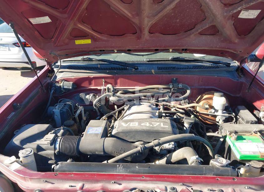 Photo 10 of 2001 Toyota Sequoia SR5 V8 (VIN 5TDZT34A01S024302)