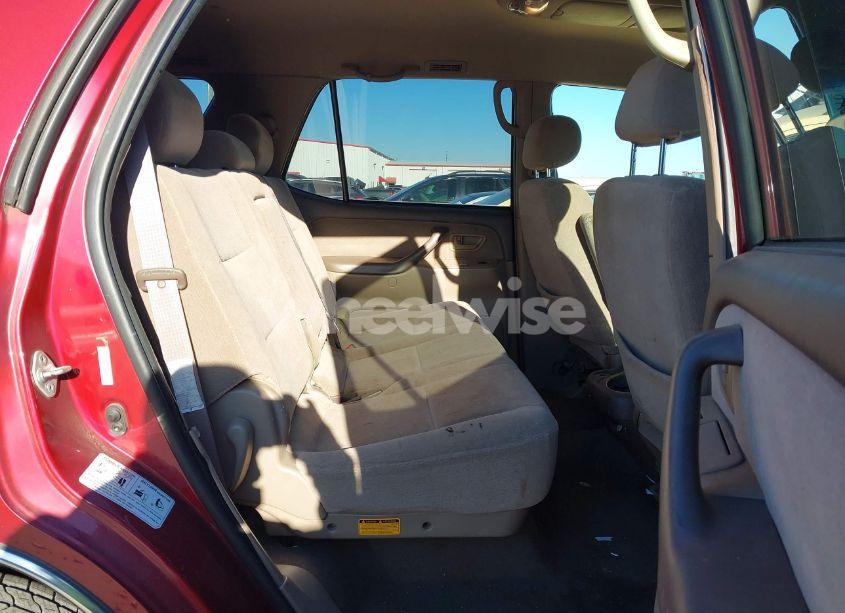 Photo 8 of 2001 Toyota Sequoia SR5 V8 (VIN 5TDZT34A01S024302)