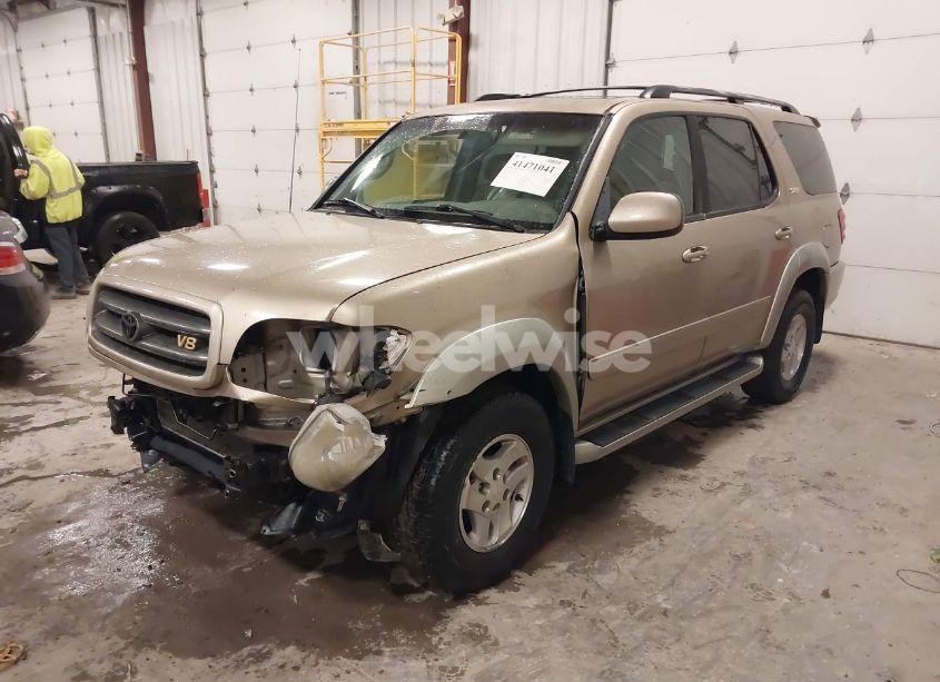 Photo 2 of 2003 Toyota Sequoia SR5 V8 (VIN 5TDZT34A03S188569)