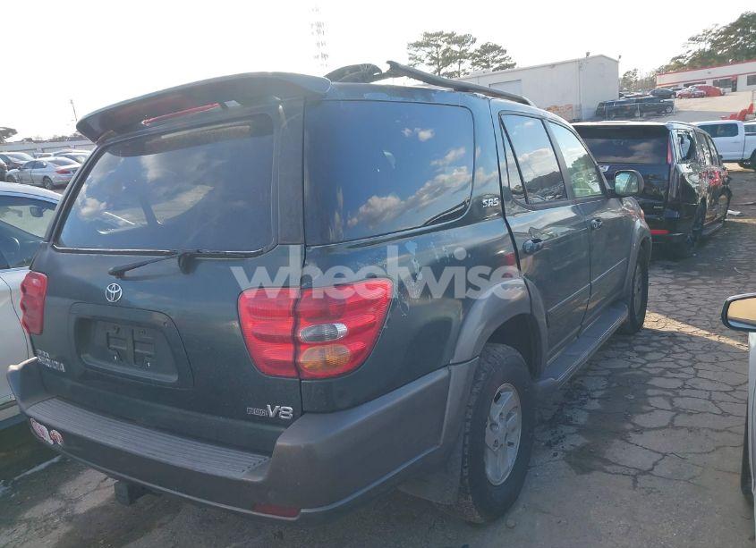 Photo 4 of 2004 Toyota Sequoia SR5 V8 (VIN 5TDZT34A04S207073)