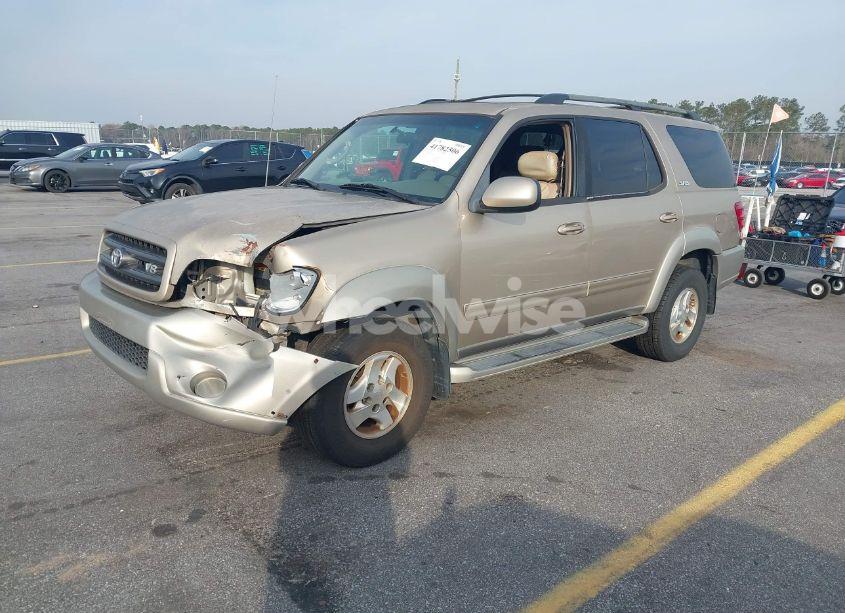 Photo 2 of 2004 Toyota Sequoia SR5 V8 (VIN 5TDZT34A04S211737)