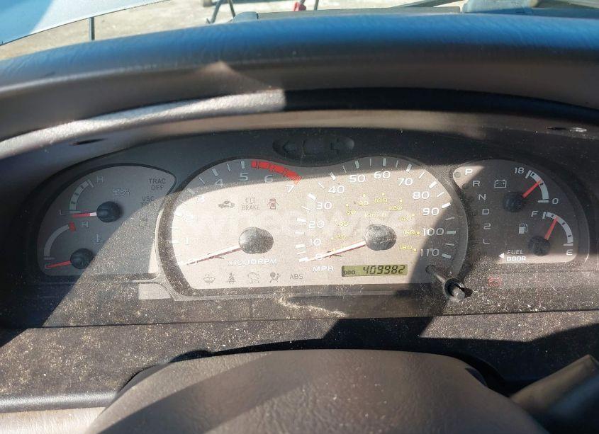 Photo 7 of 2004 Toyota Sequoia SR5 V8 (VIN 5TDZT34A04S221362)