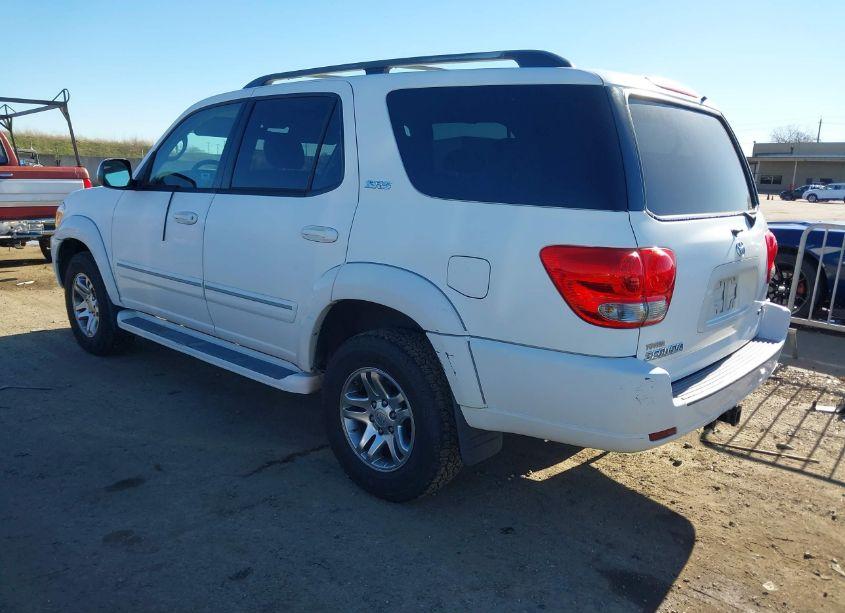 Photo 3 of 2005 Toyota Sequoia SR5 V8 (VIN 5TDZT34A05S262866)