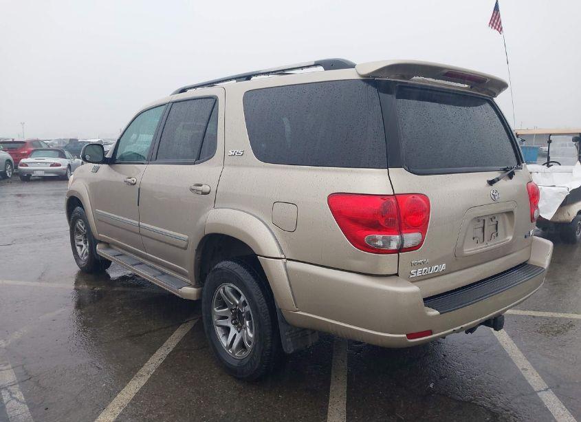 Photo 3 of 2006 Toyota Sequoia SR5 V8 (VIN 5TDZT34A06S282178)