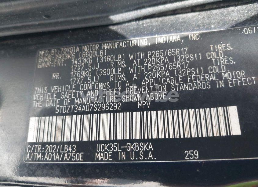 Photo 9 of 2007 Toyota Sequoia SR5 V8 (VIN 5TDZT34A07S296292)