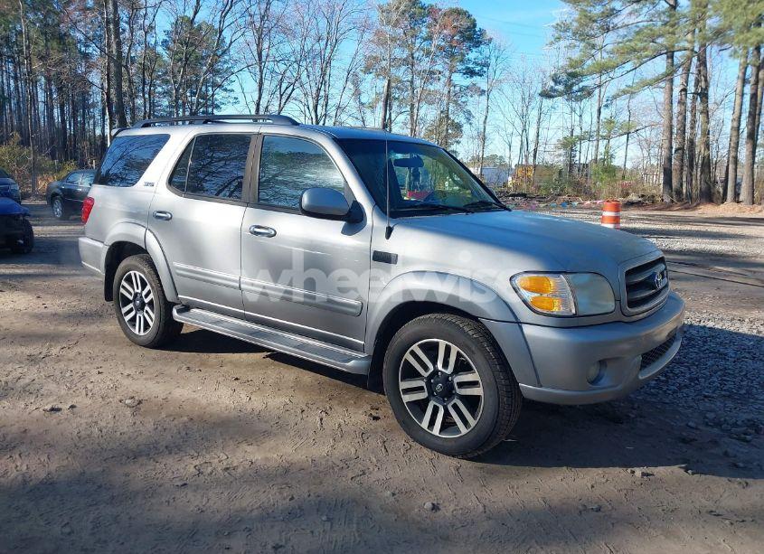 2003 Toyota Sequoia SR5 V8 (VIN 5TDZT34A13S165513) main photo