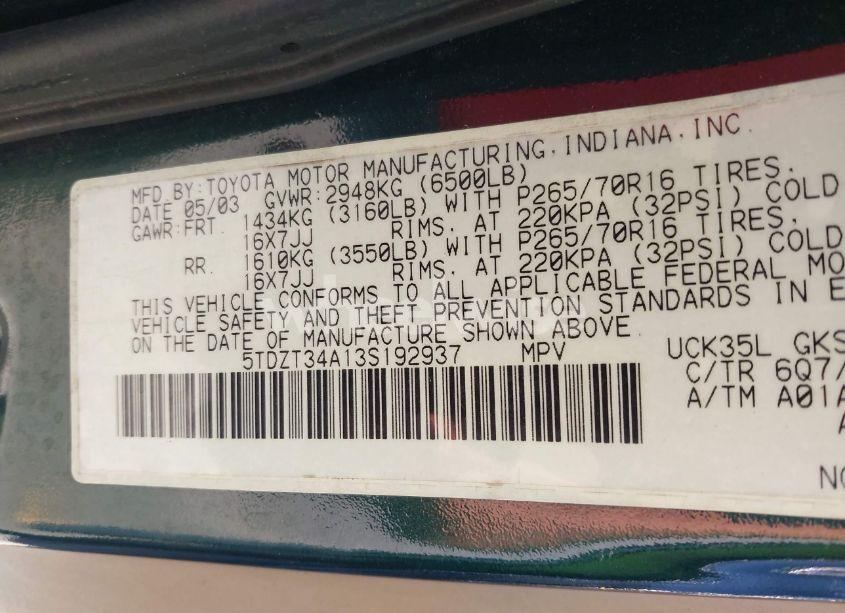 Photo 9 of 2003 Toyota Sequoia SR5 V8 (VIN 5TDZT34A13S192937)