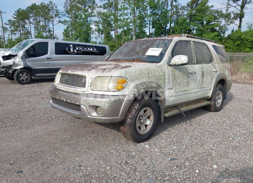 Photo 2 of 2004 Toyota Sequoia SR5 V8 (VIN 5TDZT34A14S217353)