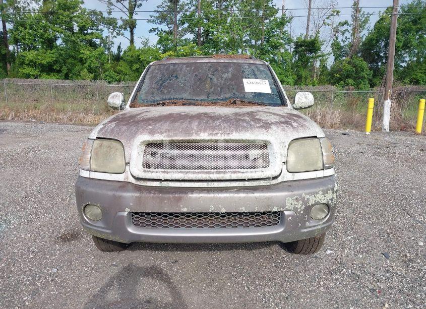 Photo 6 of 2004 Toyota Sequoia SR5 V8 (VIN 5TDZT34A14S217353)