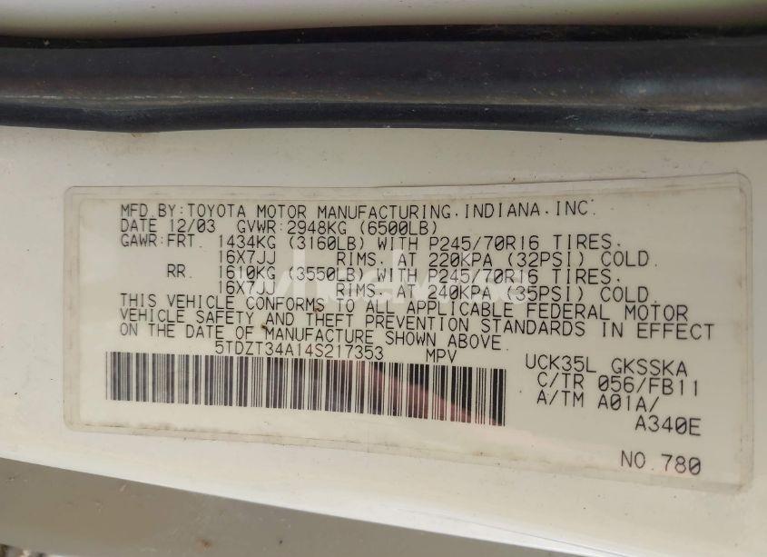 Photo 9 of 2004 Toyota Sequoia SR5 V8 (VIN 5TDZT34A14S217353)