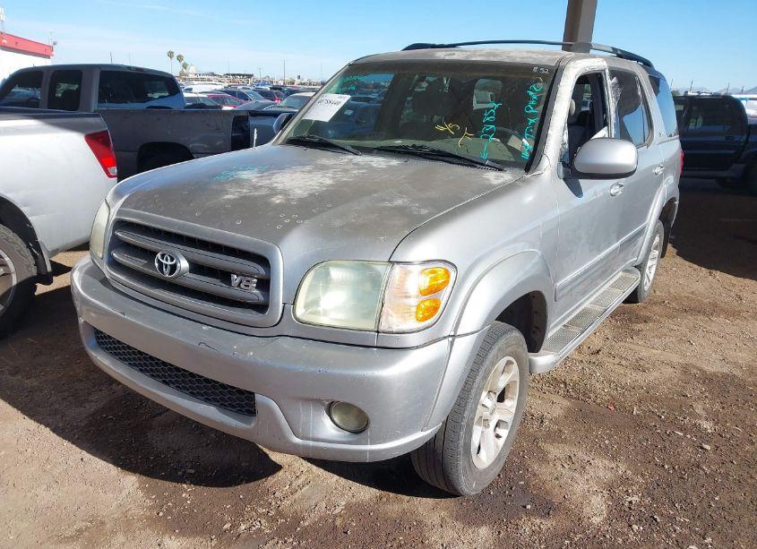 Photo 2 of 2004 Toyota Sequoia SR5 V8 (VIN 5TDZT34A14S231852)