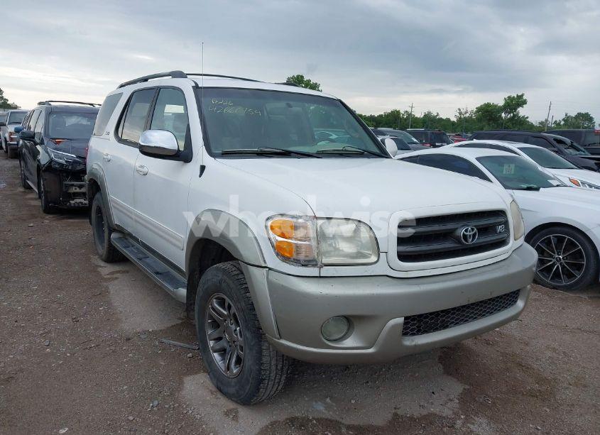 2004 Toyota Sequoia SR5 V8 (VIN 5TDZT34A14S236954) main photo
