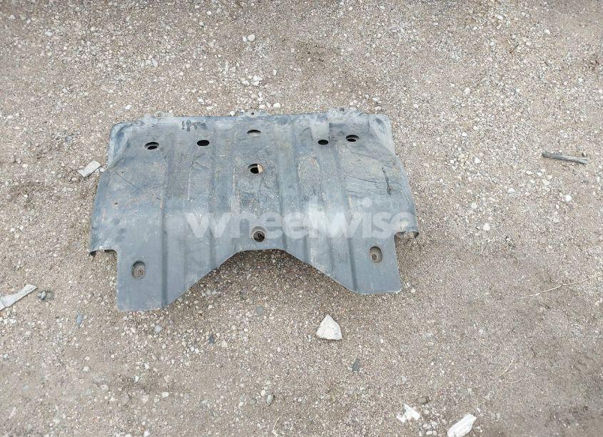 Photo 12 of 2004 Toyota Sequoia SR5 V8 (VIN 5TDZT34A14S236954)