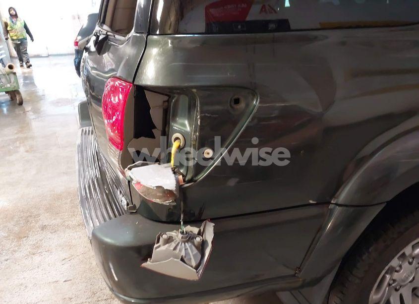 Photo 6 of 2007 Toyota Sequoia SR5 V8 (VIN 5TDZT34A17S297323)