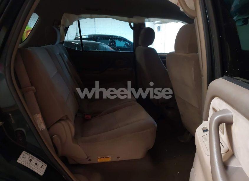 Photo 8 of 2007 Toyota Sequoia SR5 V8 (VIN 5TDZT34A17S297323)