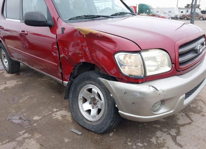 Photo 6 of 2002 Toyota Sequoia SR5 V8 (VIN 5TDZT34A22S088245)