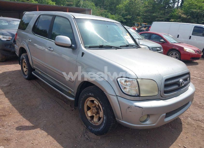 2002 Toyota Sequoia SR5 (VIN 5TDZT34A22S120451) main photo
