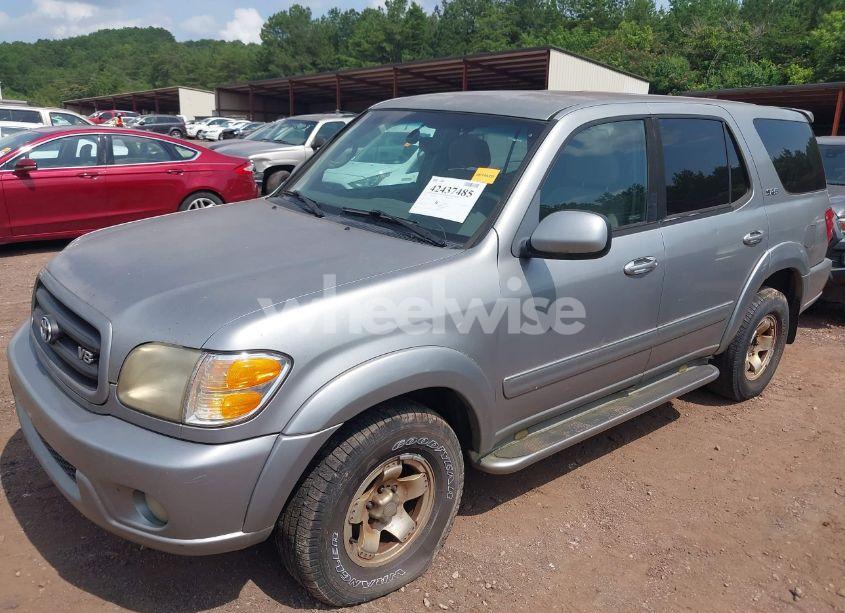 Photo 2 of 2002 Toyota Sequoia SR5 (VIN 5TDZT34A22S120451)