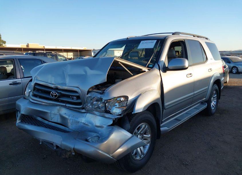Photo 6 of 2003 Toyota Sequoia SR5 V8 (VIN 5TDZT34A23S197550)