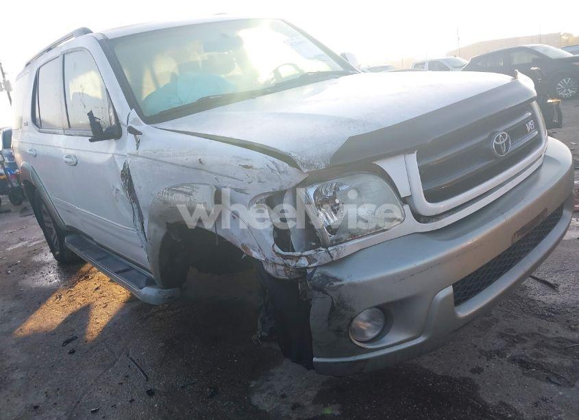 2003 Toyota Sequoia SR5 V8 (VIN 5TDZT34A23S201855) main photo