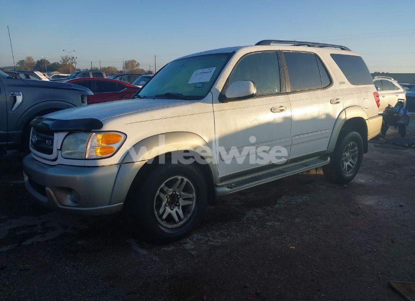 Photo 2 of 2003 Toyota Sequoia SR5 V8 (VIN 5TDZT34A23S201855)