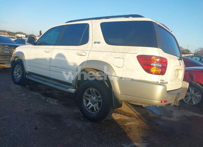 Photo 3 of 2003 Toyota Sequoia SR5 V8 (VIN 5TDZT34A23S201855)