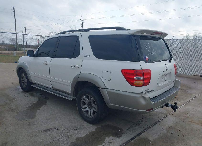 Photo 3 of 2004 Toyota Sequoia SR5 V8 (VIN 5TDZT34A24S210864)