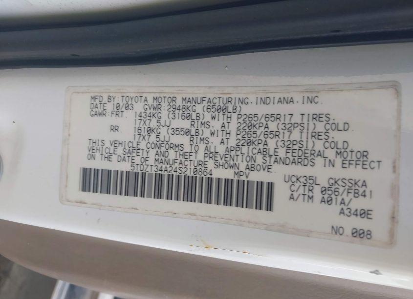 Photo 9 of 2004 Toyota Sequoia SR5 V8 (VIN 5TDZT34A24S210864)