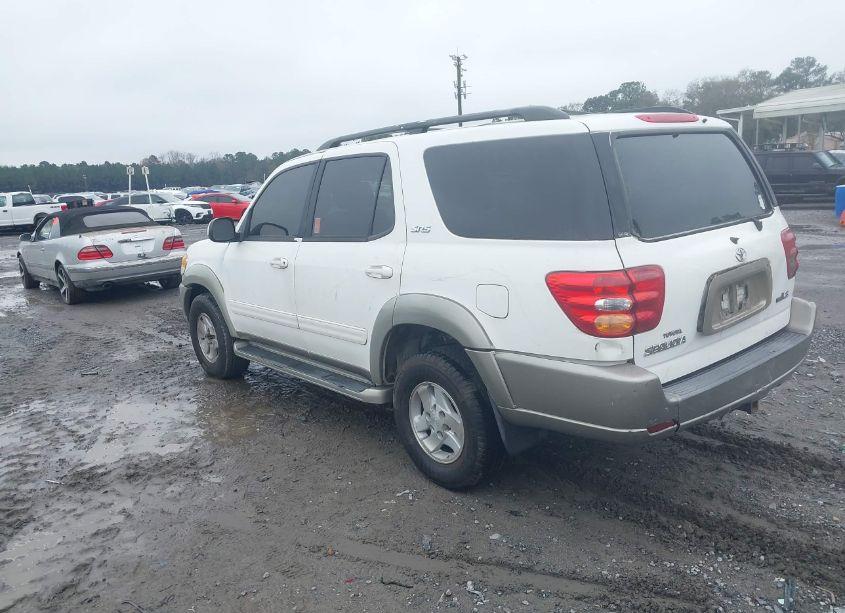 Photo 3 of 2004 Toyota Sequoia SR5 V8 (VIN 5TDZT34A24S224344)