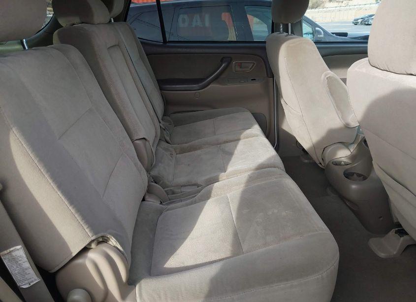 Photo 8 of 2007 Toyota Sequoia SR5 V8 (VIN 5TDZT34A27S290994)