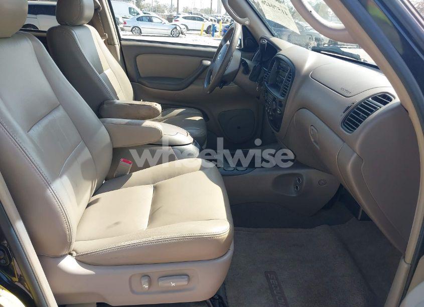 Photo 5 of 2007 Toyota Sequoia SR5 V8 (VIN 5TDZT34A27S295421)