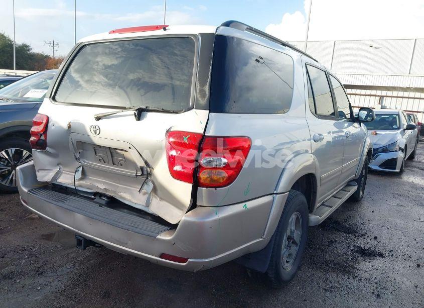 Photo 4 of 2003 Toyota Sequoia SR5 V8 (VIN 5TDZT34A33S147241)