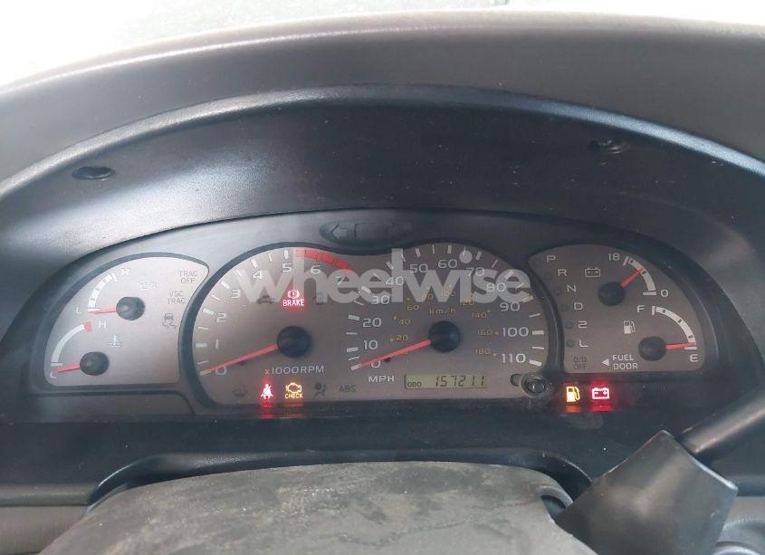 Photo 7 of 2003 Toyota Sequoia SR5 V8 (VIN 5TDZT34A33S183141)