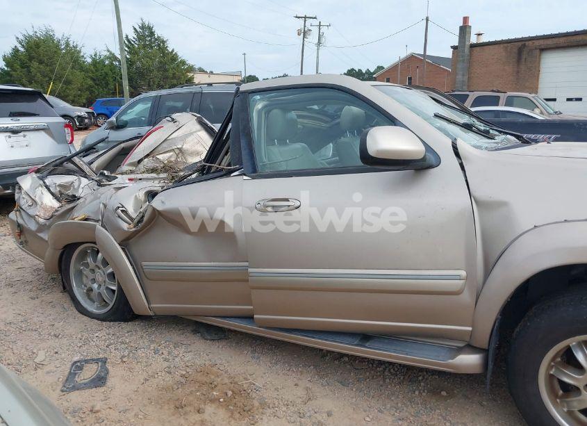 Photo 13 of 2007 Toyota Sequoia SR5 V8 (VIN 5TDZT34A37S299400)