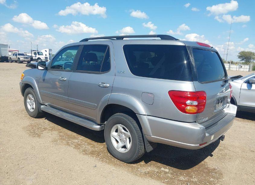 Photo 3 of 2001 Toyota Sequoia SR5 V8 (VIN 5TDZT34A41S051406)