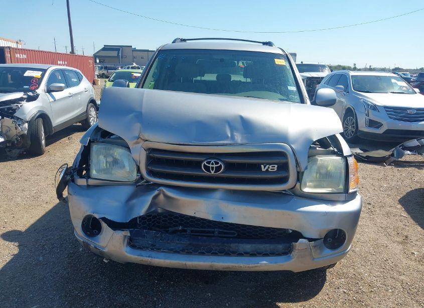 Photo 6 of 2001 Toyota Sequoia SR5 V8 (VIN 5TDZT34A41S051406)