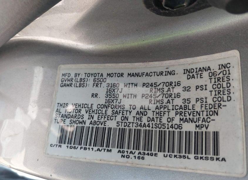 Photo 9 of 2001 Toyota Sequoia SR5 V8 (VIN 5TDZT34A41S051406)