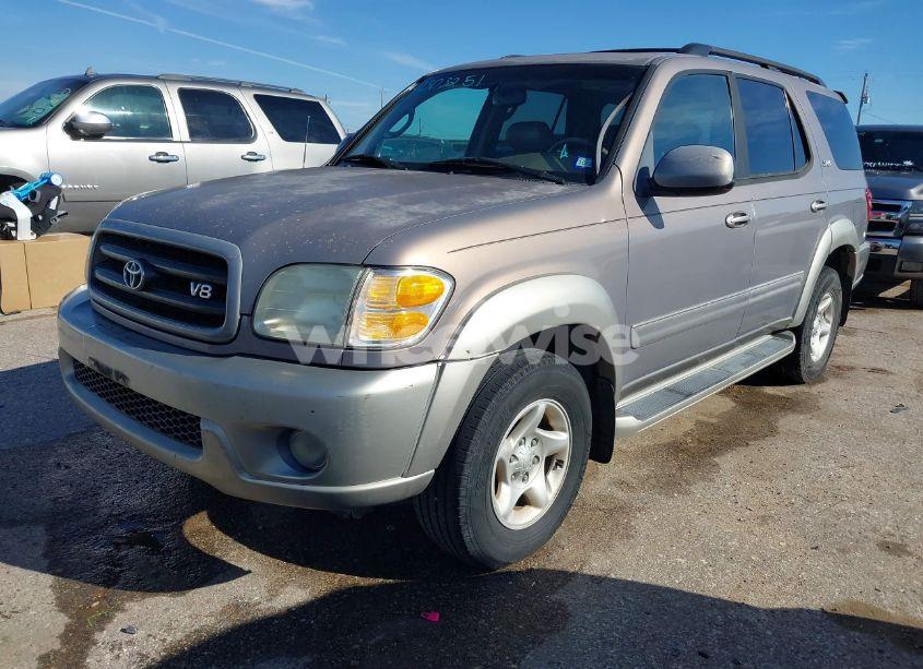 Photo 2 of 2002 Toyota Sequoia SR5 V8 (VIN 5TDZT34A42S128955)